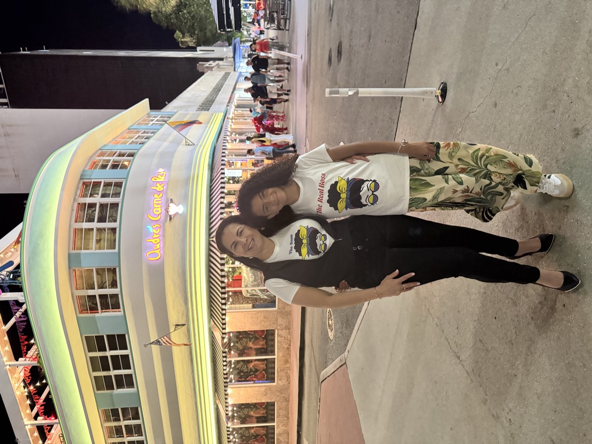 Margarita and daughter - founders of Latinas Be Like Design